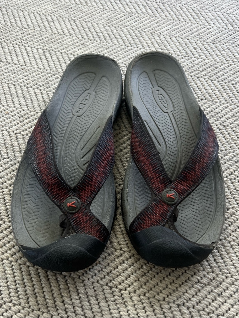 Keen Waimea H2 Slip On Cap Toe Outdoor Hiking Flip Flop Sandals Men's US 9